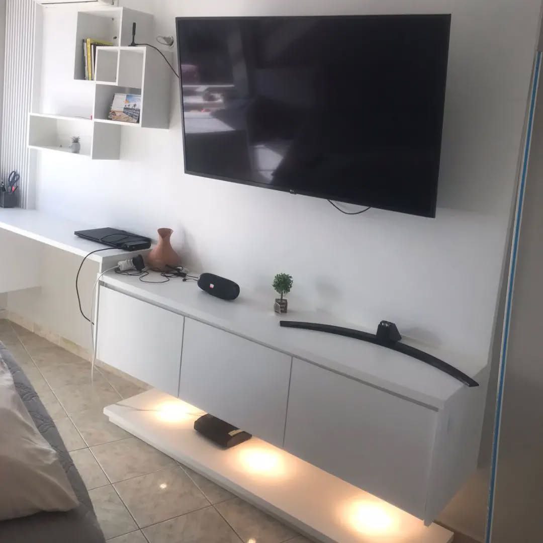 photo_5183708364868267916_y