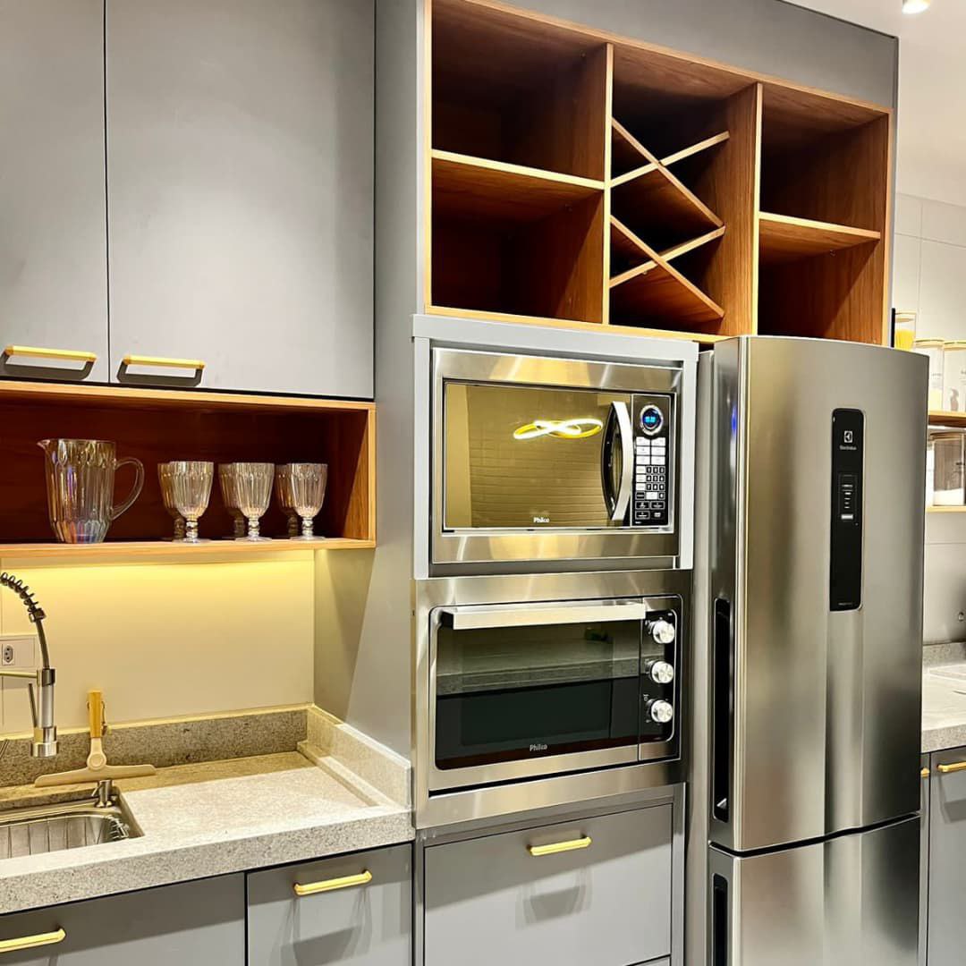 photo_5183835517375065866_y